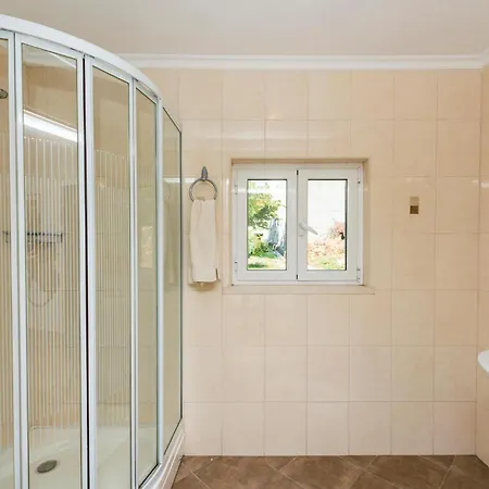 Holiday home Nice In Mlini-brasina With Kitchen