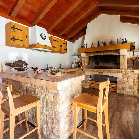 Nice In Mlini-brasina With Kitchen
